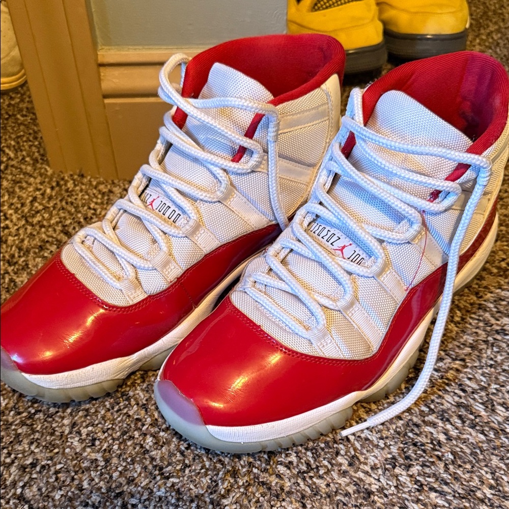 Jordan 11 cherries